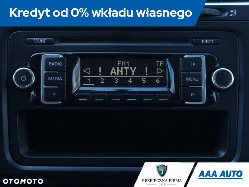 Volkswagen Golf - 14