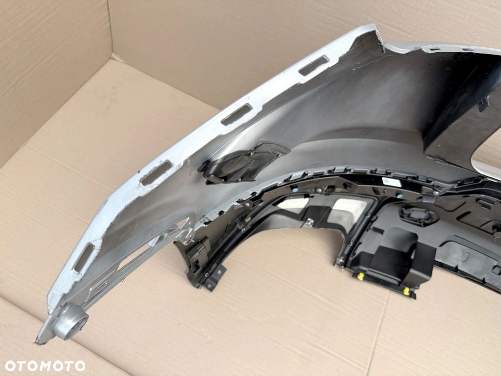 Zderzak Tylny Lamborghini URUS SE, kompletny - tył - 17