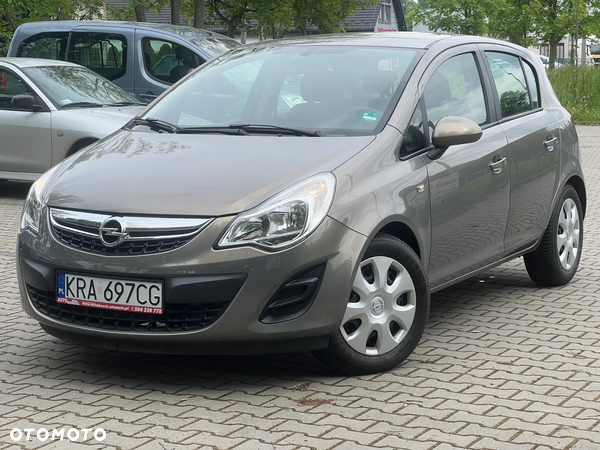 Opel Corsa 1.2 16V Edition / Active