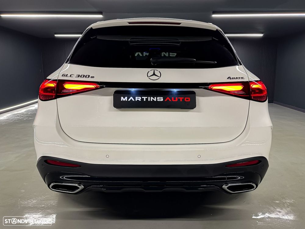 Mercedes-Benz GLC 300 - 11