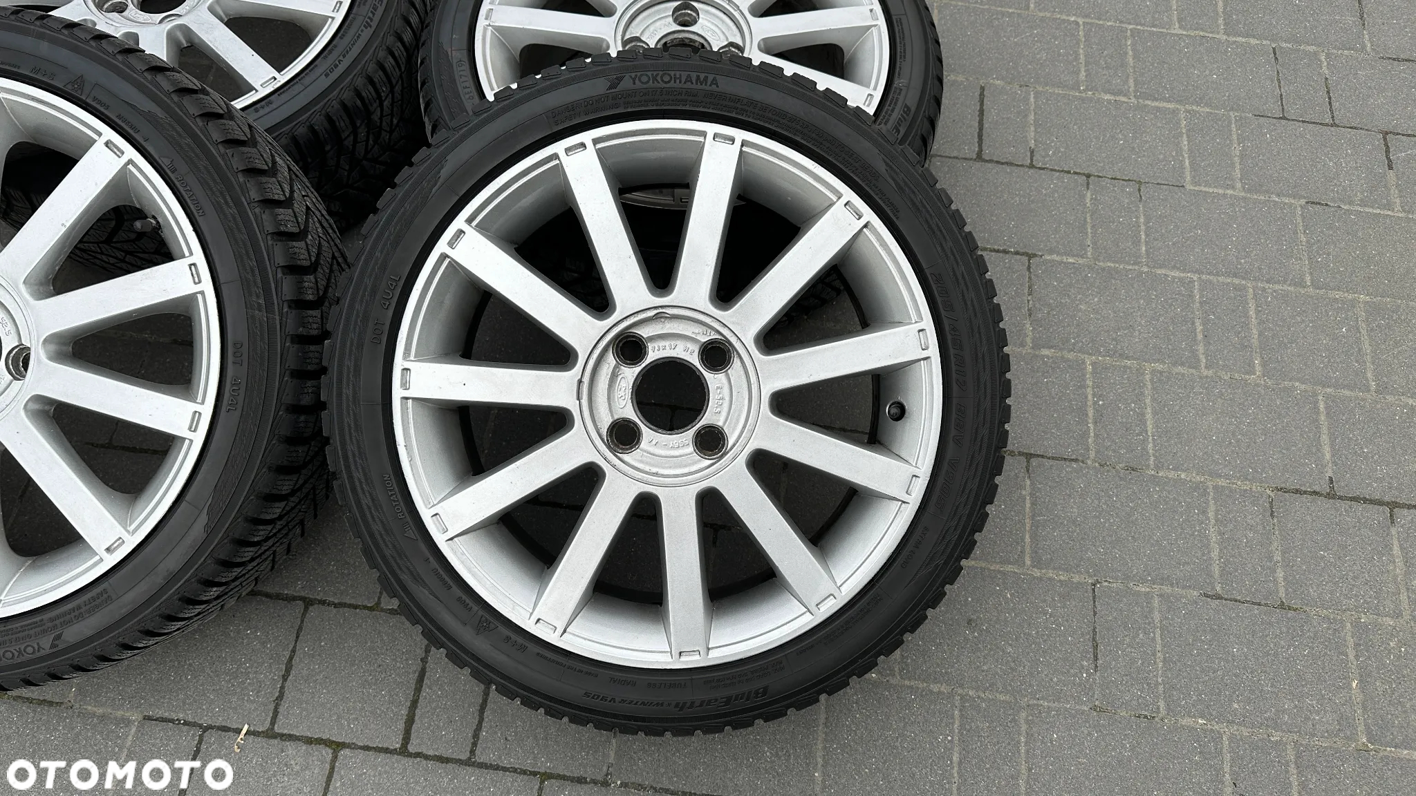 Kola ST-Line r17 4x108 yokohama 205/45 ford volvo felgi alufelgi ET52.5 - 2