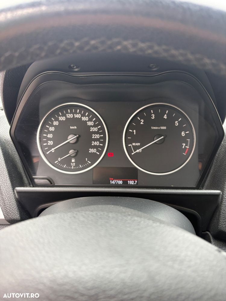 BMW Seria 1 116i - 6