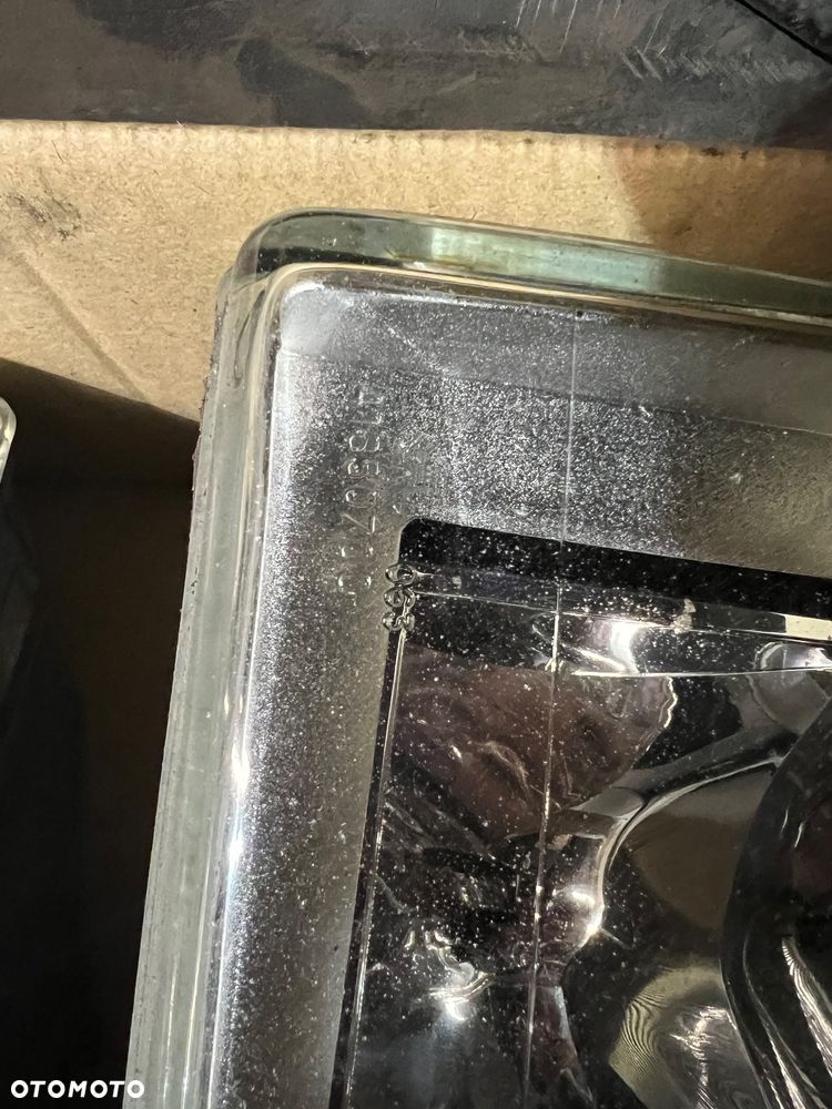 Lampy przednie lewa prawa Iveco Daily III 3.0 - 2