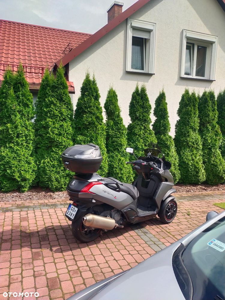 Peugeot Metropolis - 5