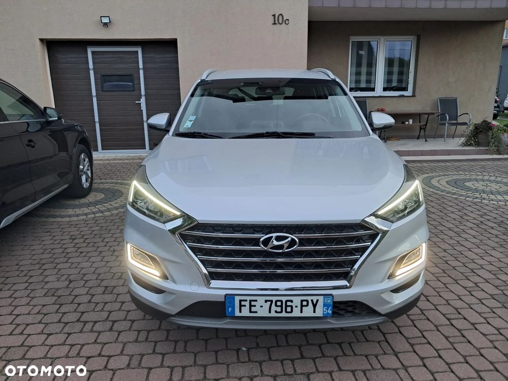 Hyundai Tucson - 2