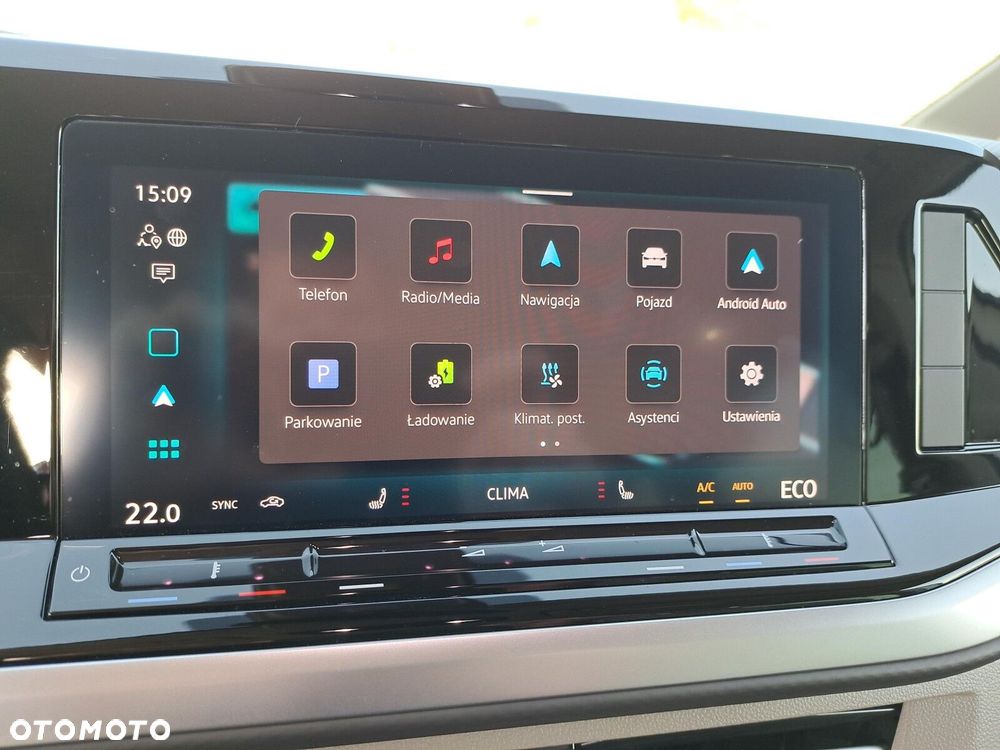 Volkswagen Multivan - 21