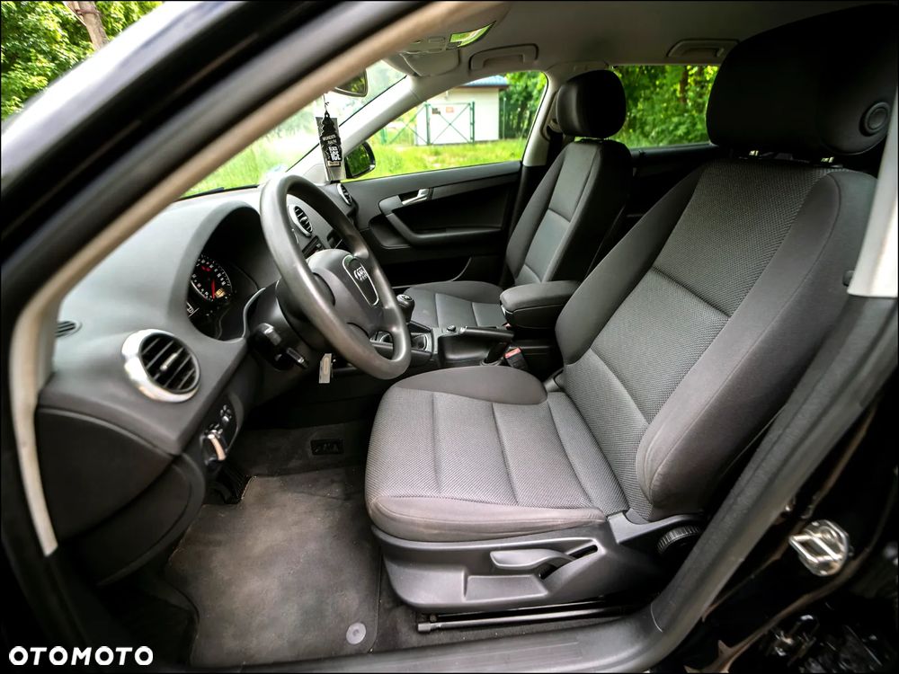 Audi A3 Sportback - 18