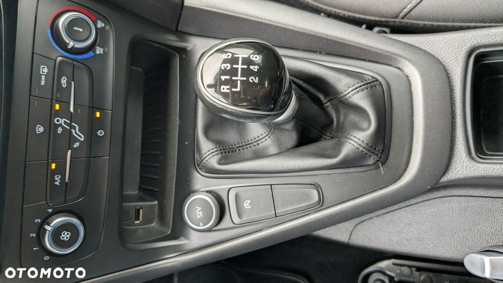 Ford Focus - 29