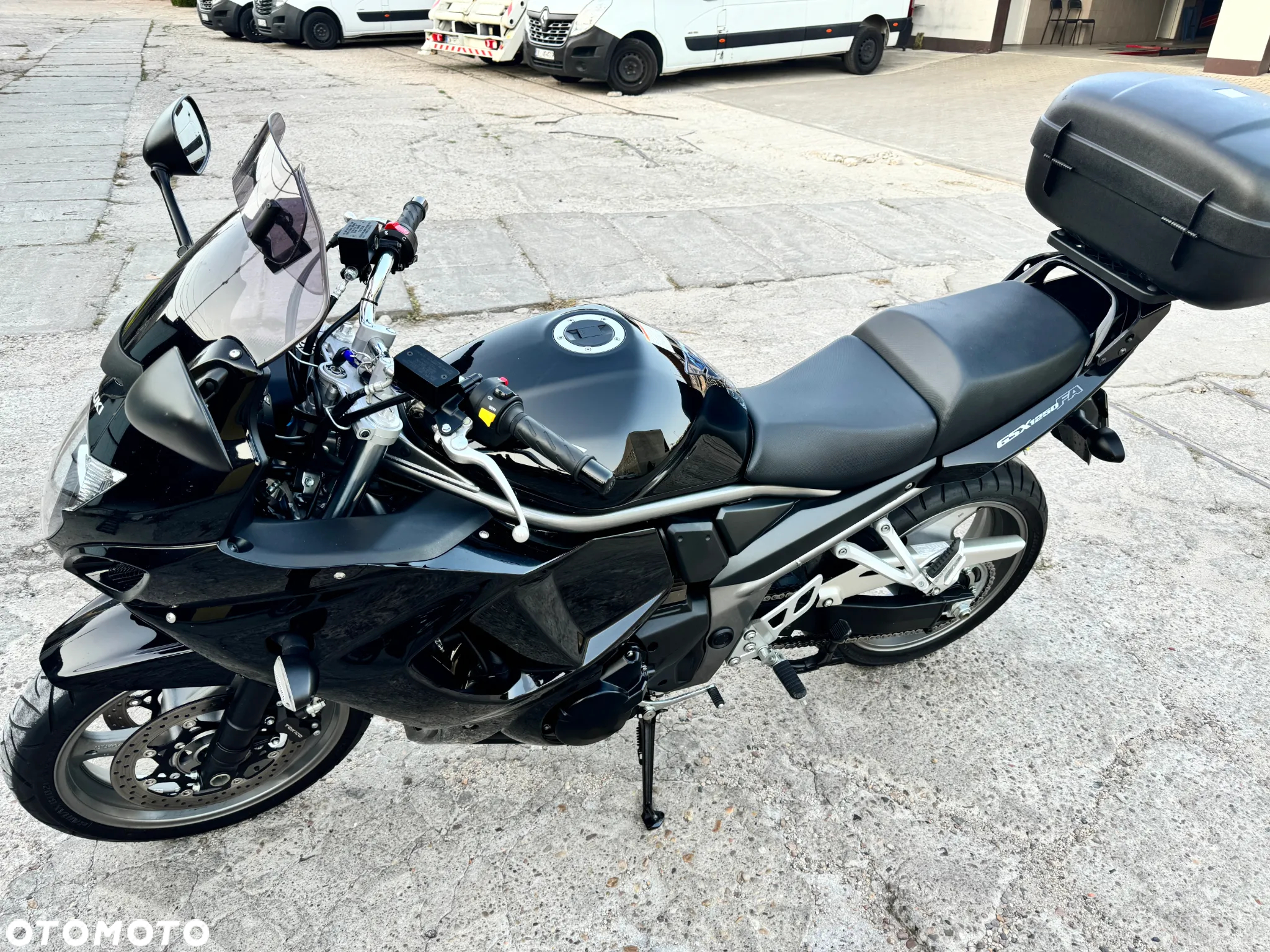 Suzuki GS - 2