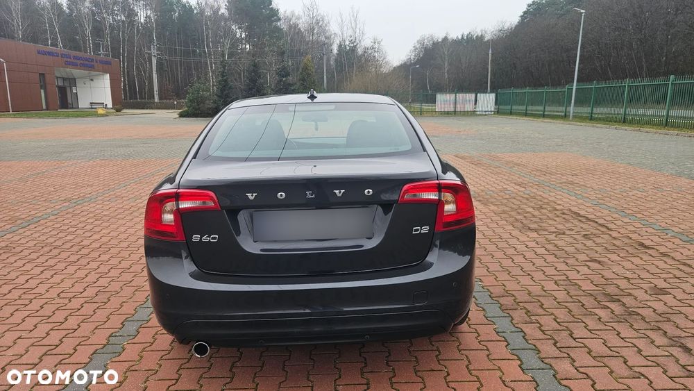 Volvo S60 DRIVe Kinetic - 11