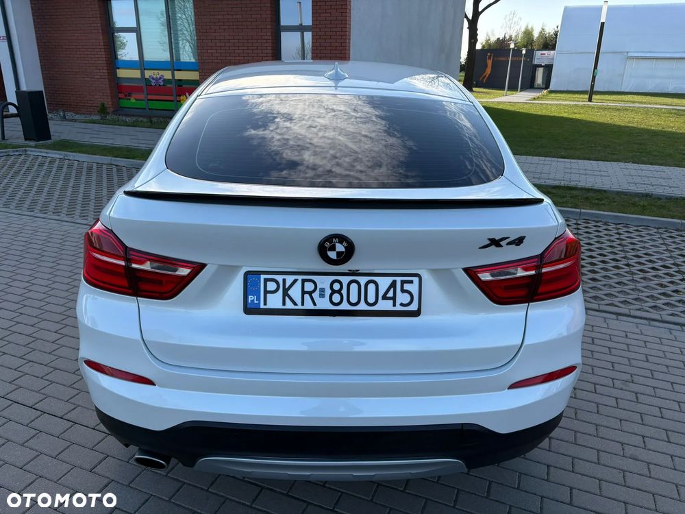 BMW X4 xDrive20d xLine - 11