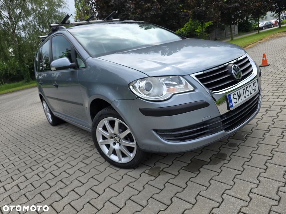 Volkswagen Touran 1.6 Basis - 35