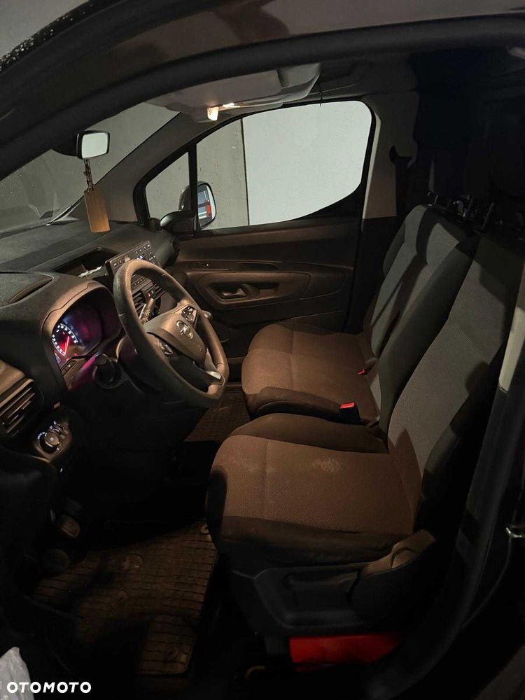Opel Combo - 15