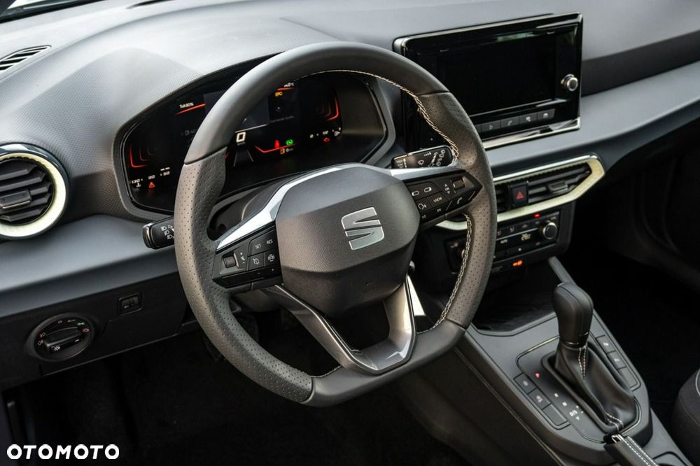 Seat Arona - 13
