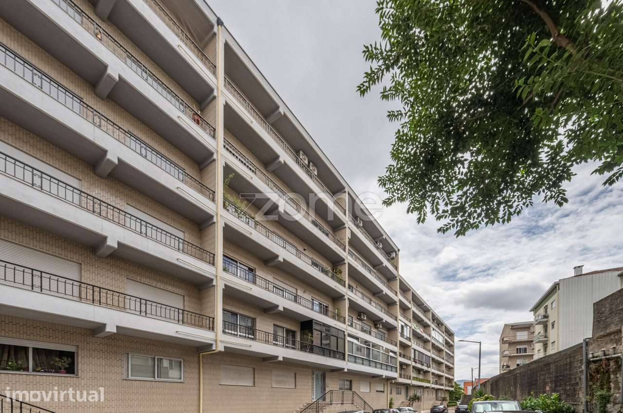 Apartamento T3 em S.Victor - Grande imagem: 2/25