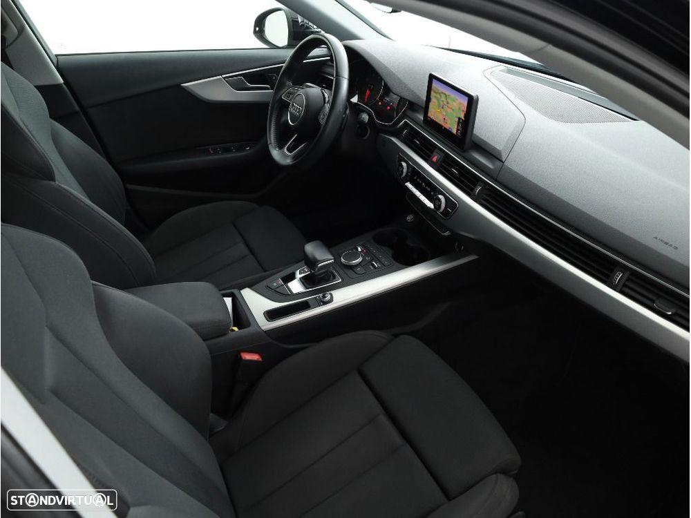 Audi A4 Avant 2.0 TDI Sport S tronic - 14