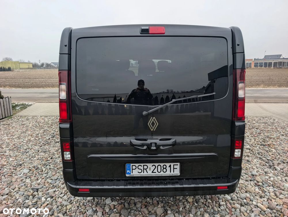 Renault Trafic Grand 2.0 dCi EDC - 4