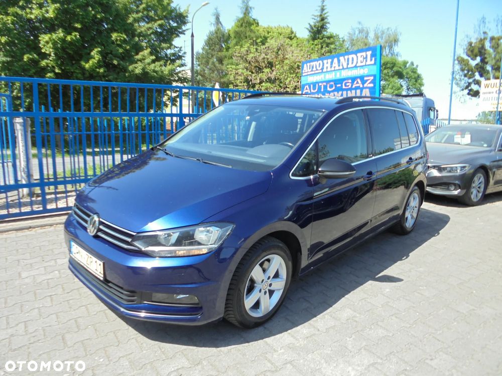 Volkswagen Touran 2.0 TDI SCR DSG IQ.DRIVE - 3