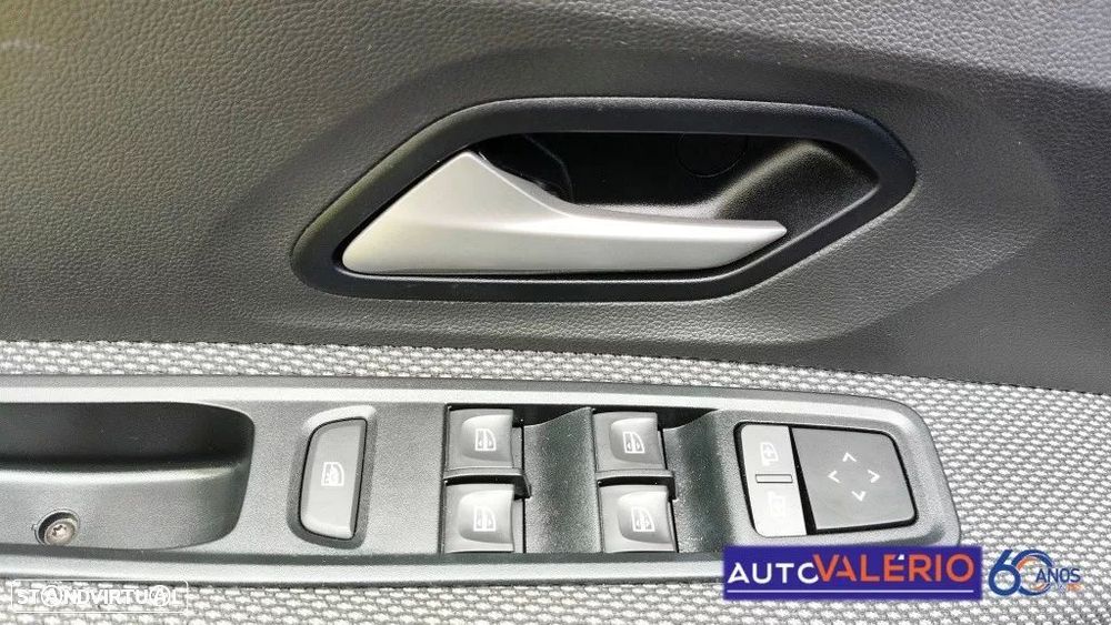 Dacia Sandero 1.0 TCe Expression - 11