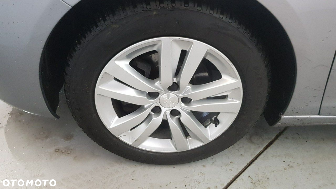 Peugeot 308 - 13