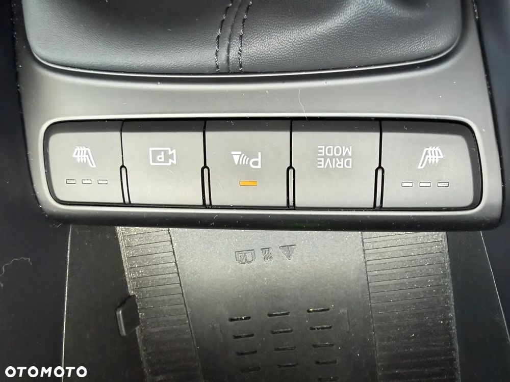 Hyundai Bayon 1.0 T-GDI Executive - 24