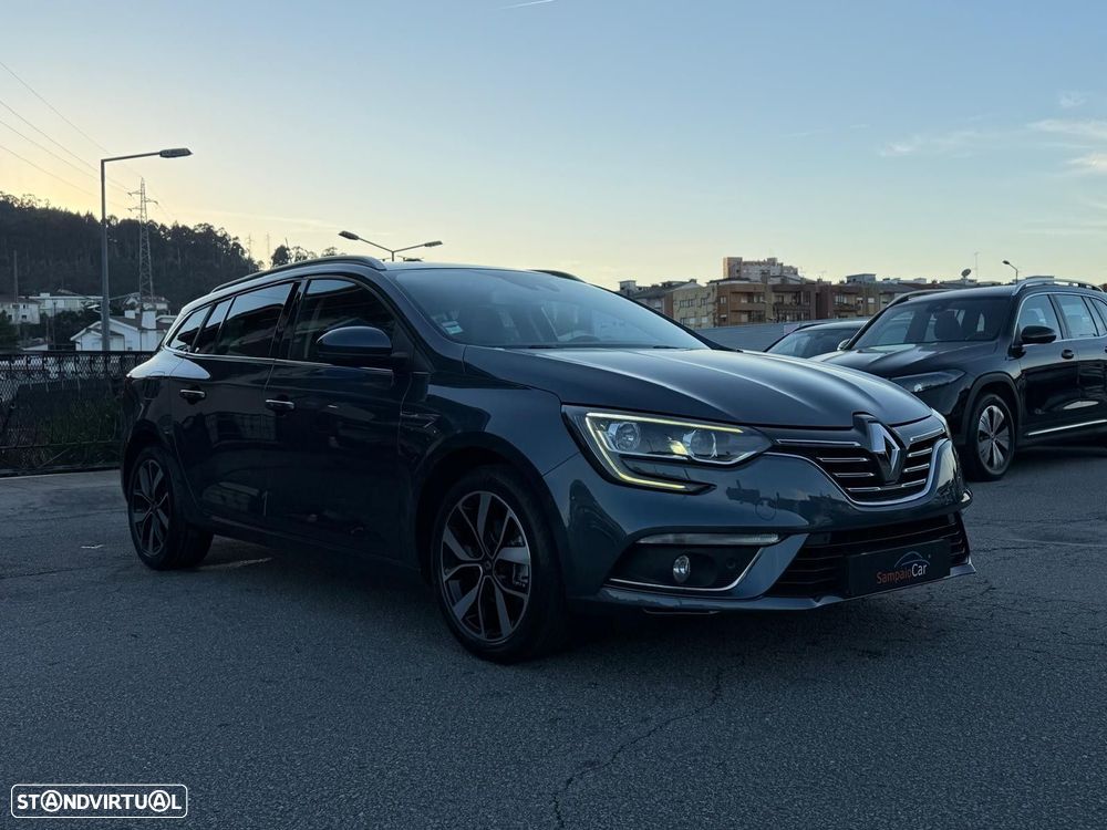 Renault Mégane Sport Tourer - 6