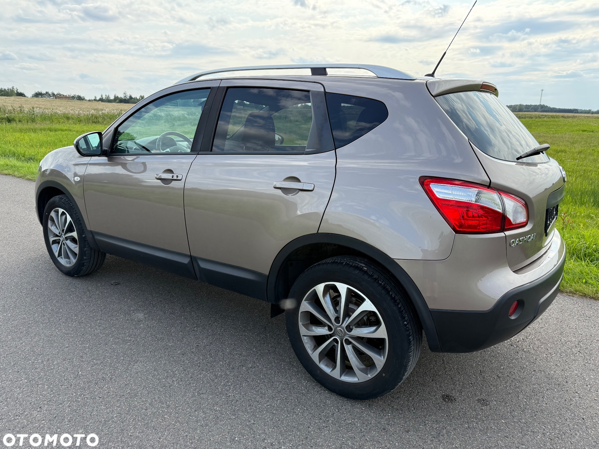 Nissan Qashqai 1.6 dCi DPF Start/Stop tekna - 9