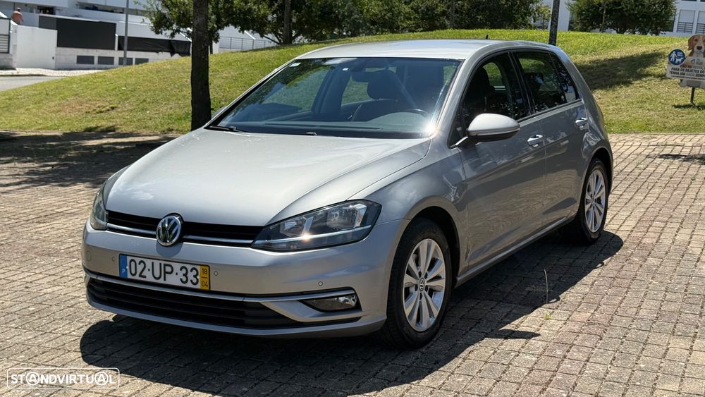 VW Golf 1.6 TDI Confortline - 2
