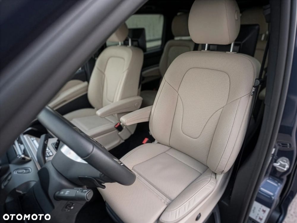 Mercedes-Benz Klasa V 250 d 4-Matic Exclusive 9G-Tronic (d³ugi) - 23