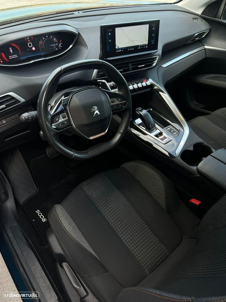 Peugeot 5008 1.2 PureTech Allure EAT8 - 7
