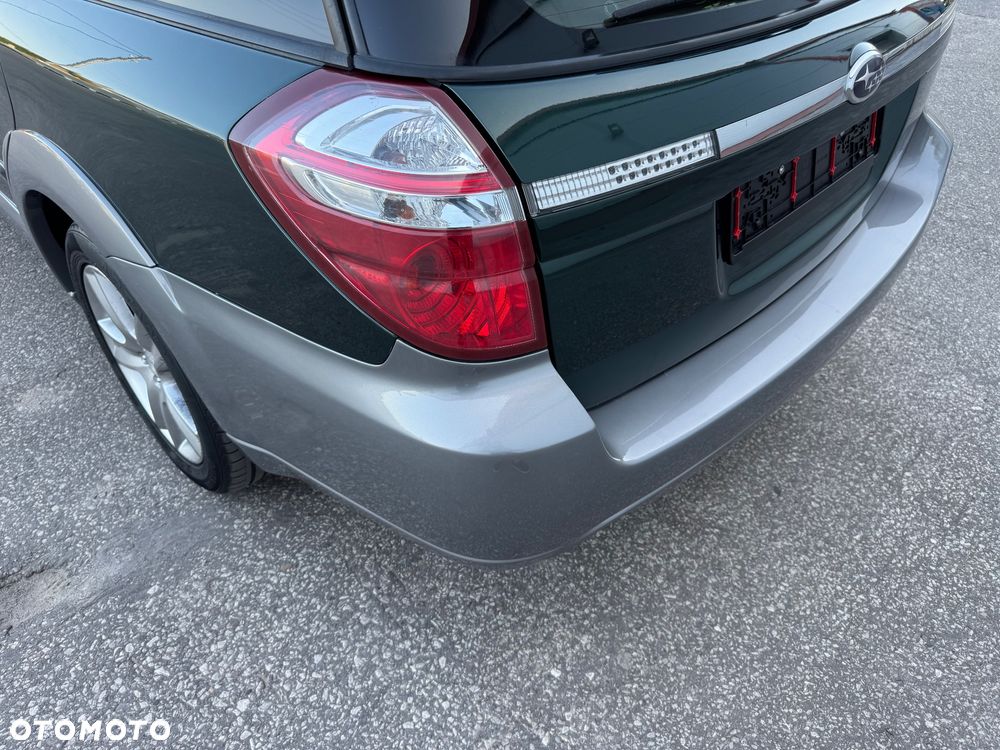 Subaru Outback Legacy 2.5RC NAV - 9
