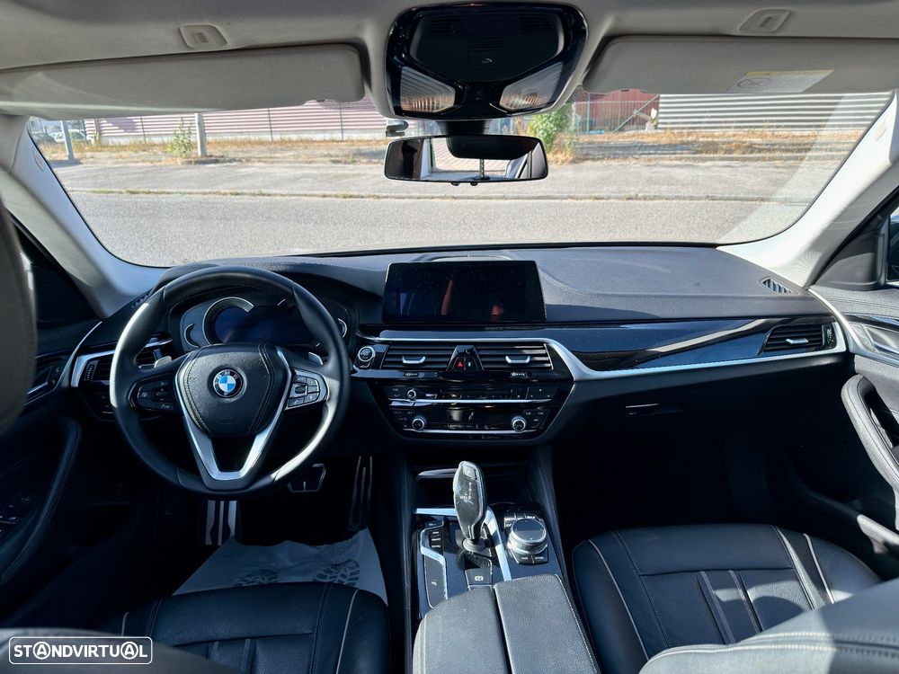 BMW 520 d Line Luxury Auto - 9