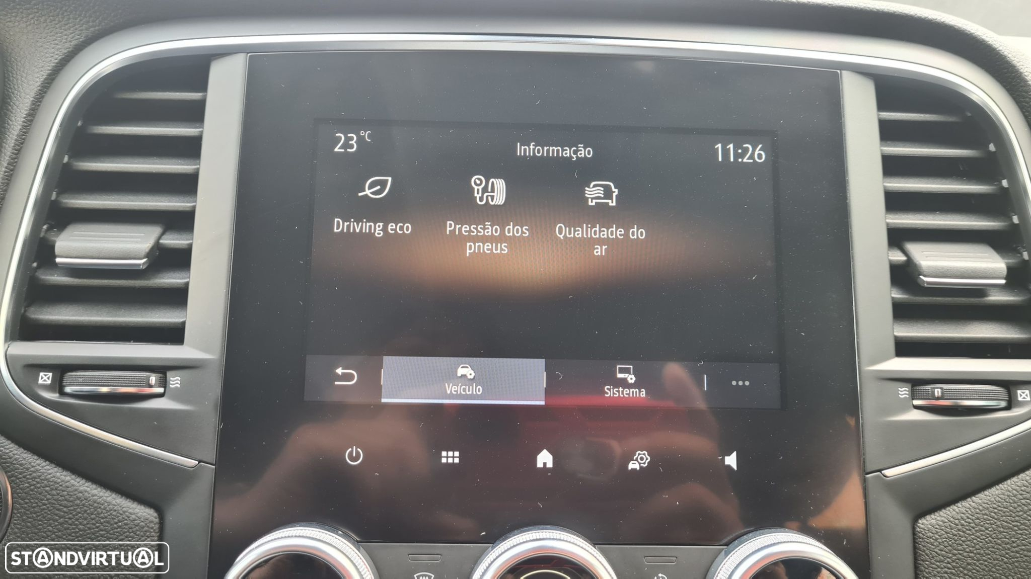 Renault Mégane 1.5 Blue dCi Intens EDC - 27