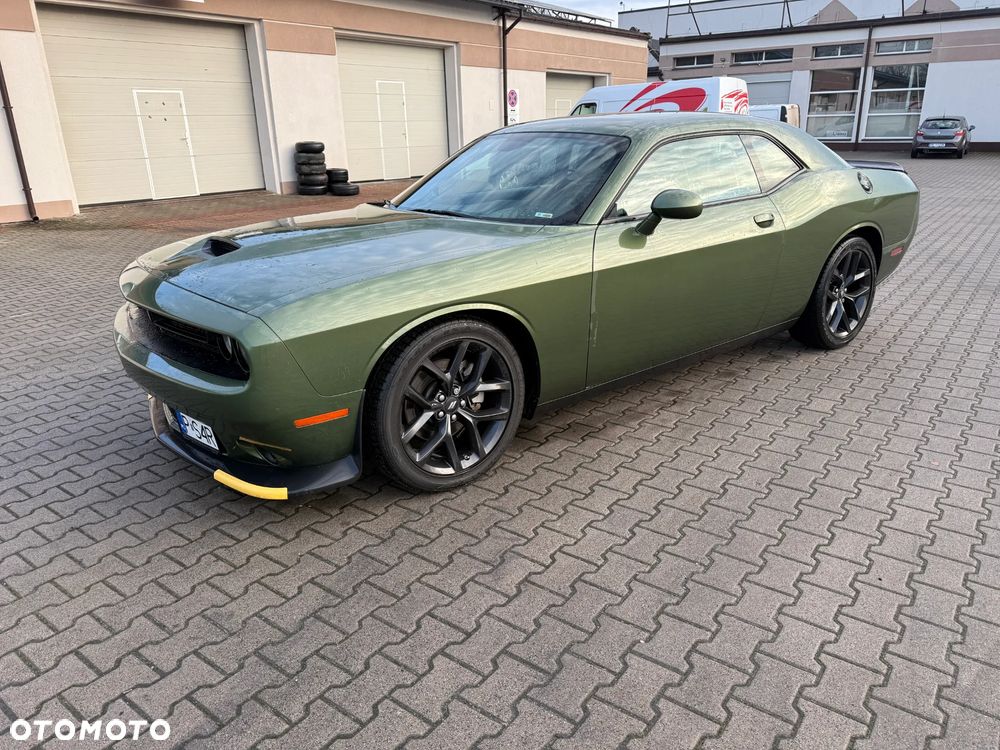 Dodge Challenger - 7