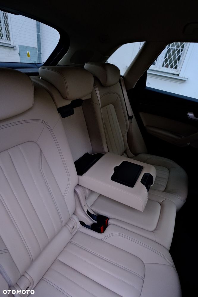 Audi Q5 40 TDI mHEV Quattro S tronic - 15