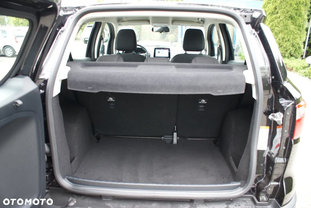 Ford EcoSport - 13