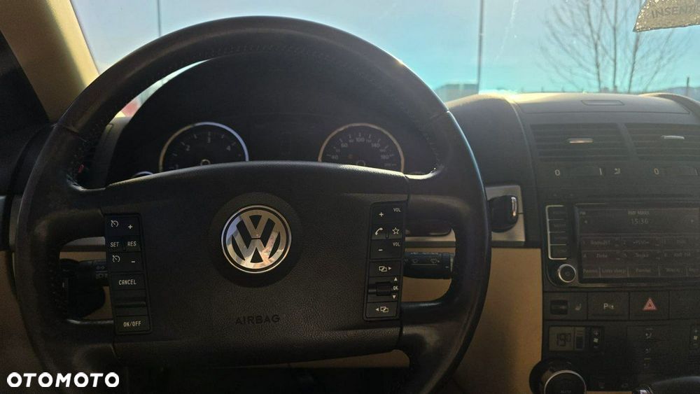 Volkswagen Touareg - 9