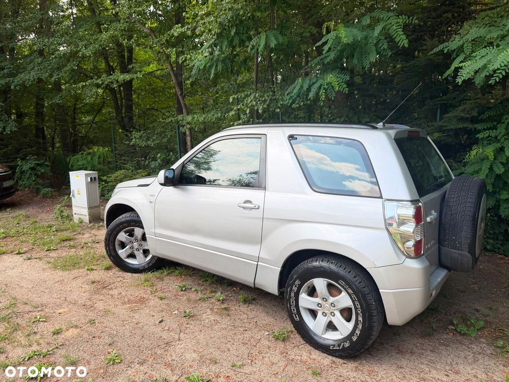 Suzuki Grand Vitara 1.9 DDiS - 12