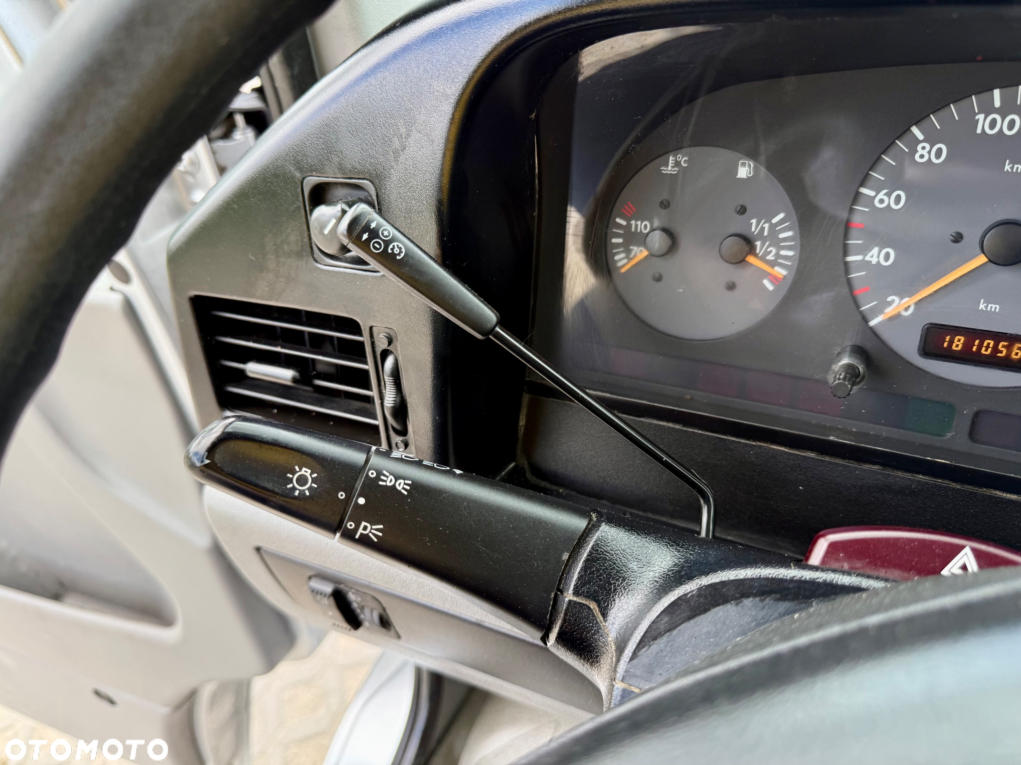 Volkswagen LT35 2,5TDI 109KM - 31