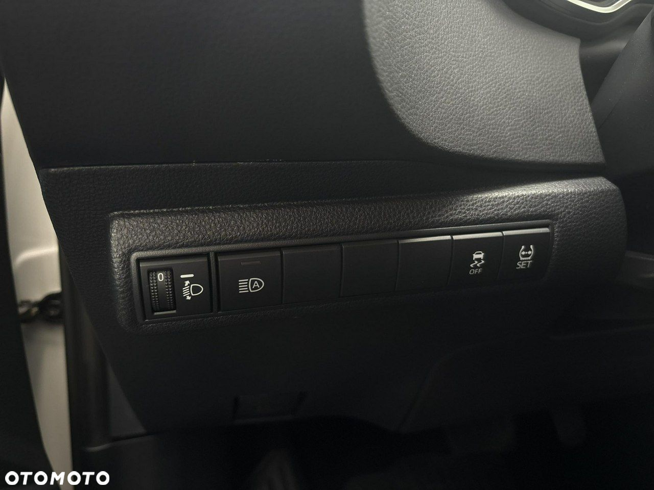 Toyota Corolla - 20