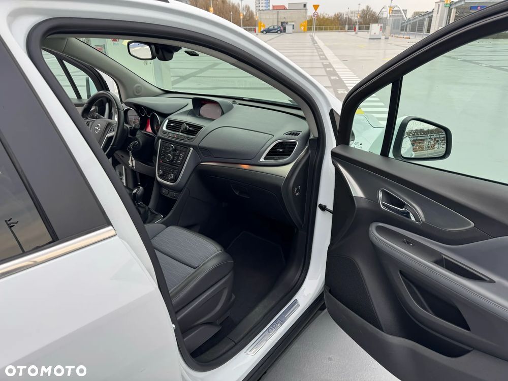 Opel Mokka 1.4 T Cosmo S&S - 17