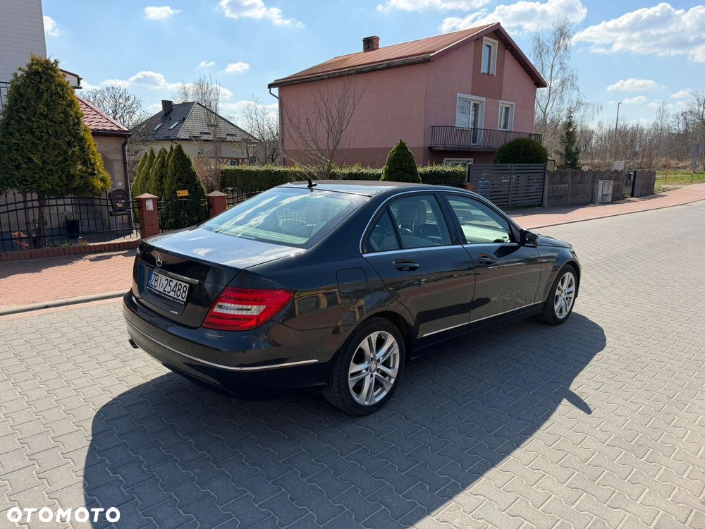 Mercedes-Benz Klasa C - 16