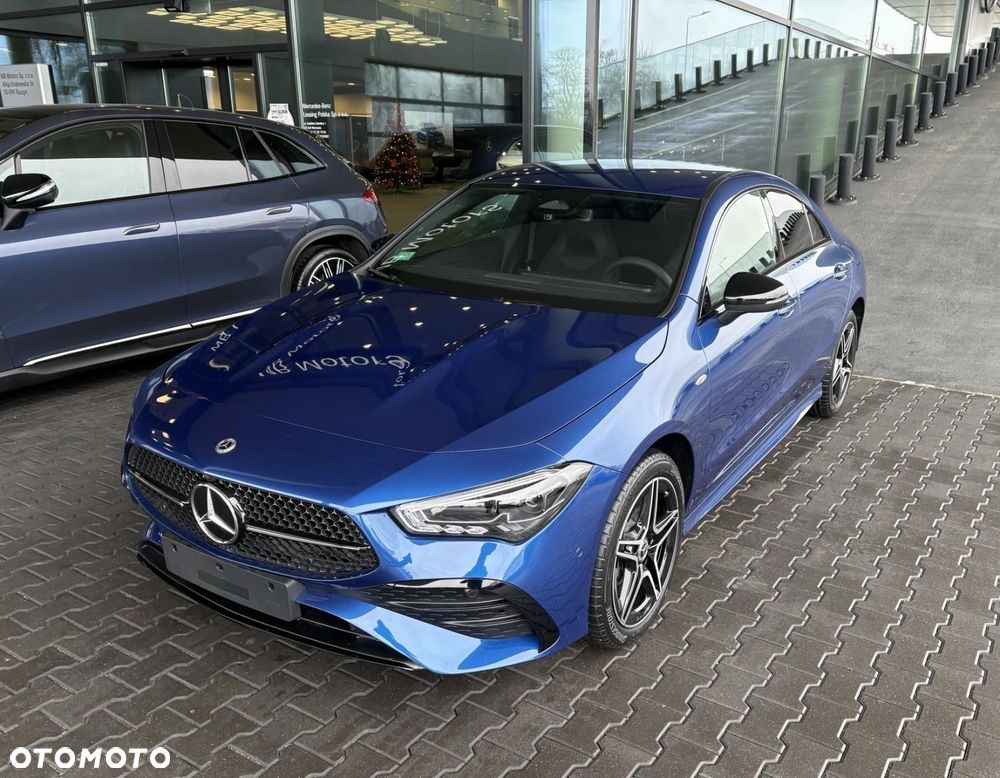 Mercedes-Benz CLA - 2