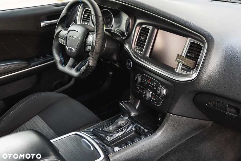 Dodge Charger - 23