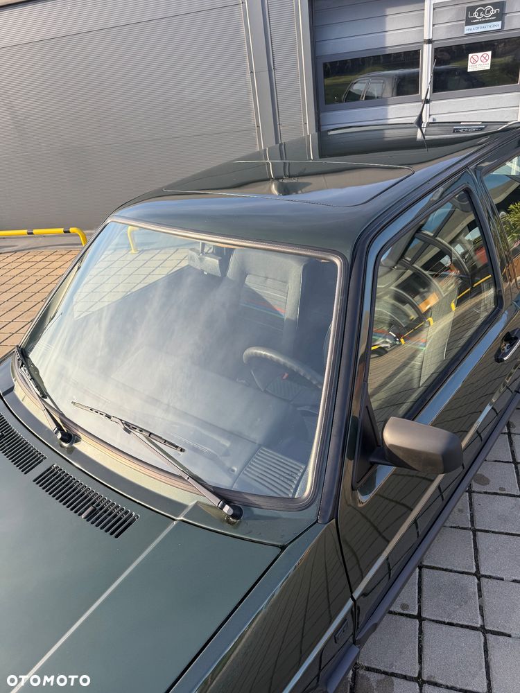 Volkswagen Golf - 12