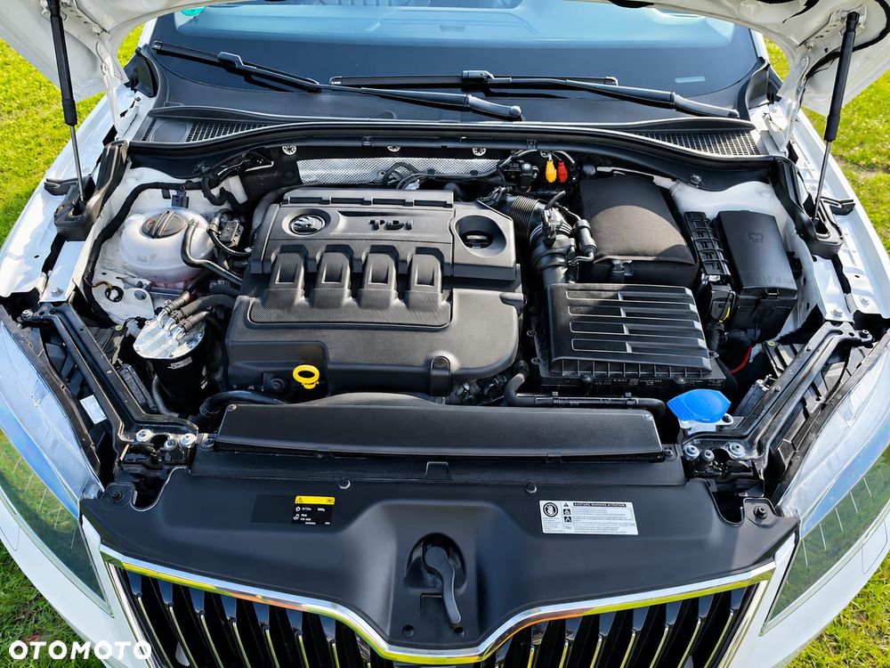 Skoda Superb 2.0 TDI L&K DSG - 17