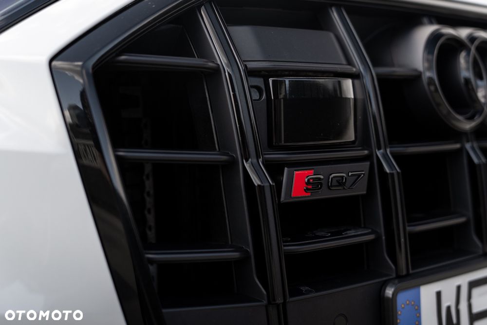 Audi SQ7 - 14