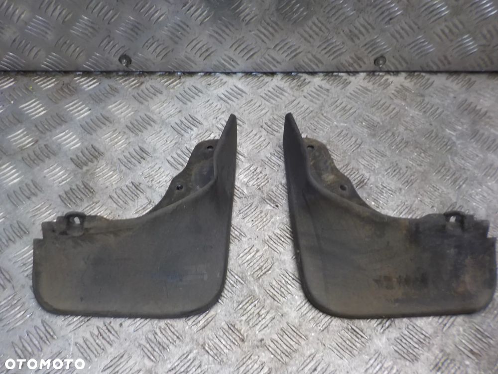 FORD KUGA MK2 LIFT CHLAPACZ LEWY LUB PRAWY PRZÓD PRZEDNIE