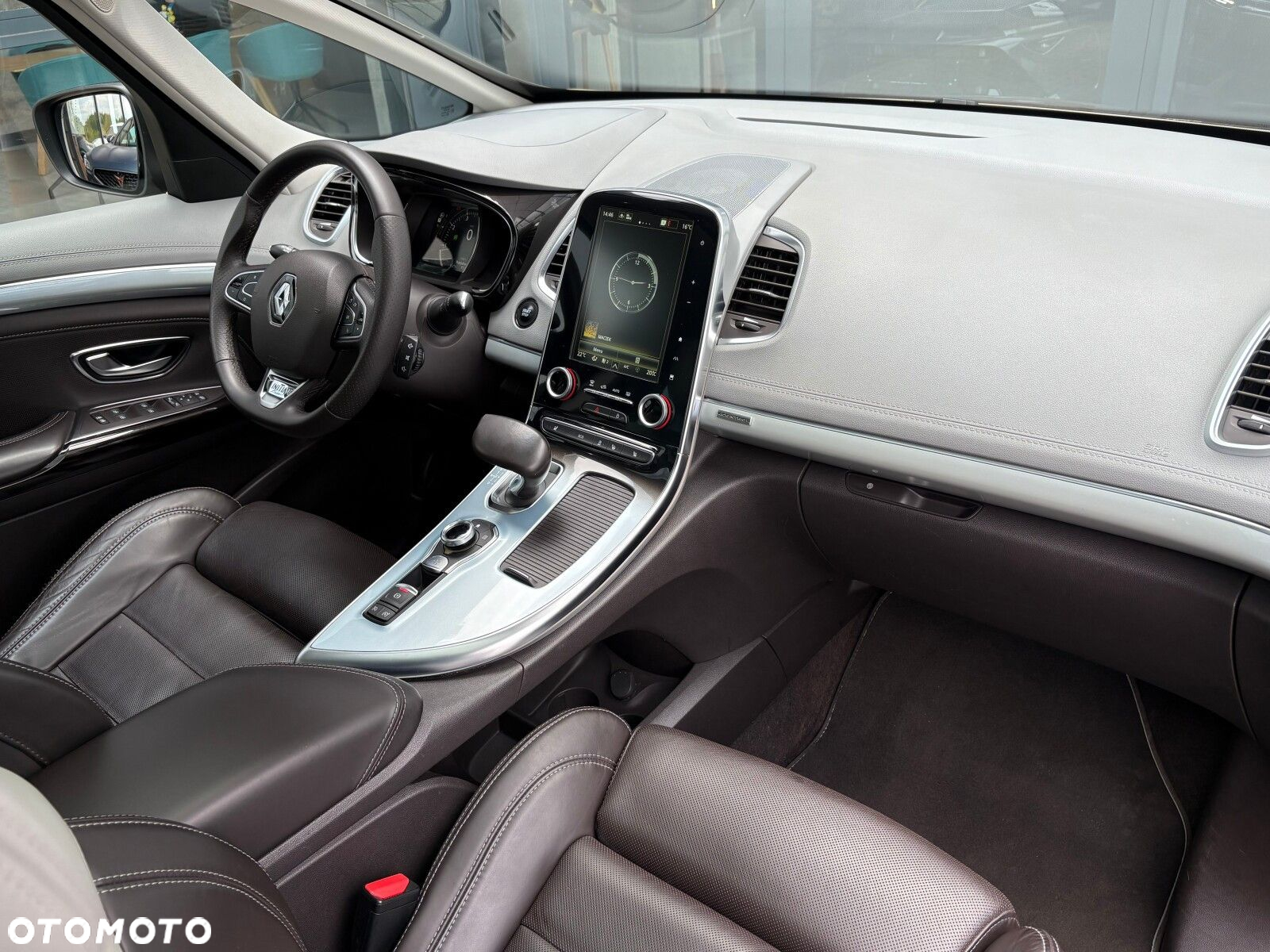 Renault Espace 1.6 TCE Initiale Paris EDC - 18