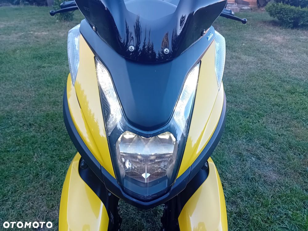 Yamaha Tricity - 1